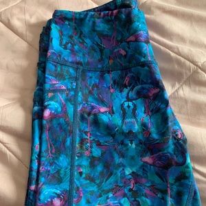 CVG flamingo capris